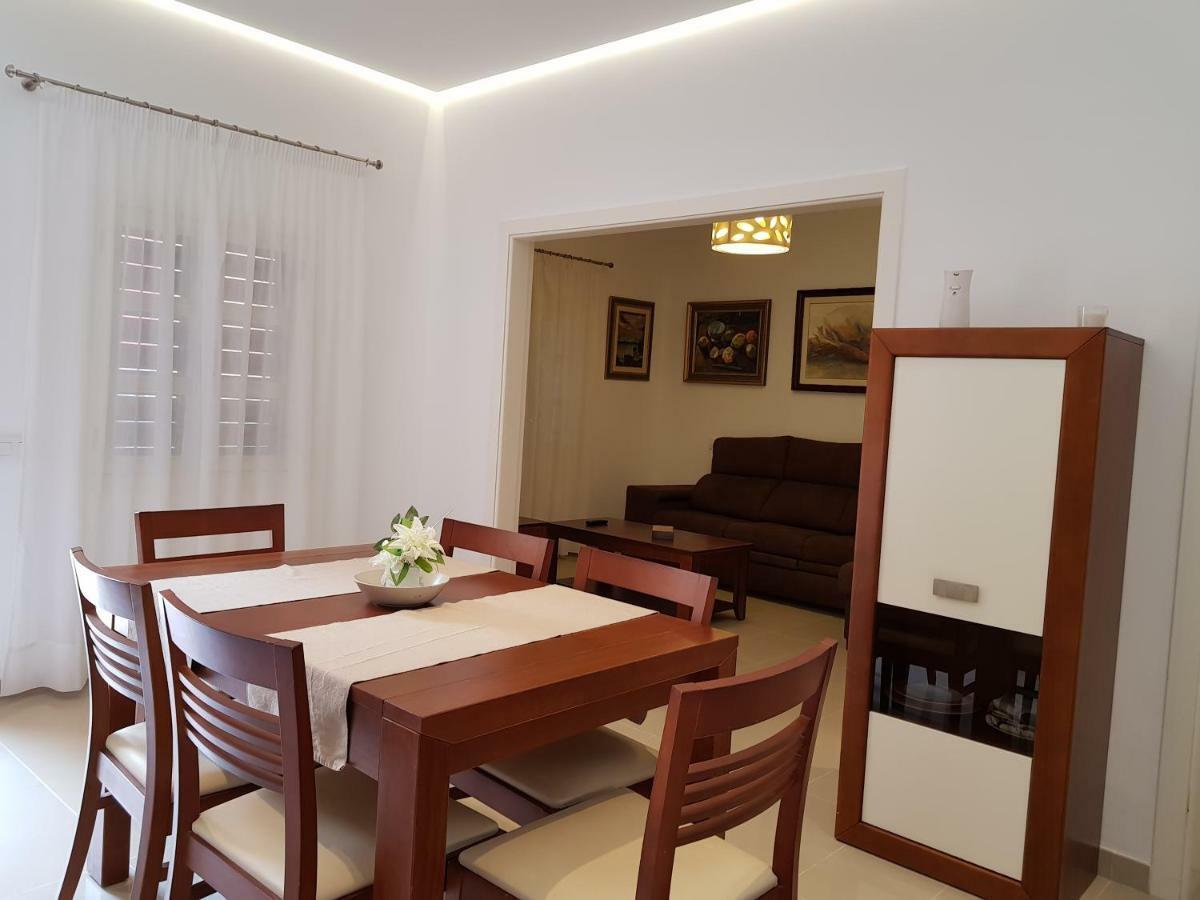Fantastica Vivienda Familiar Con Jacuzzi Y Sauna Villa Las Palmas de Gran Canaria Exteriör bild